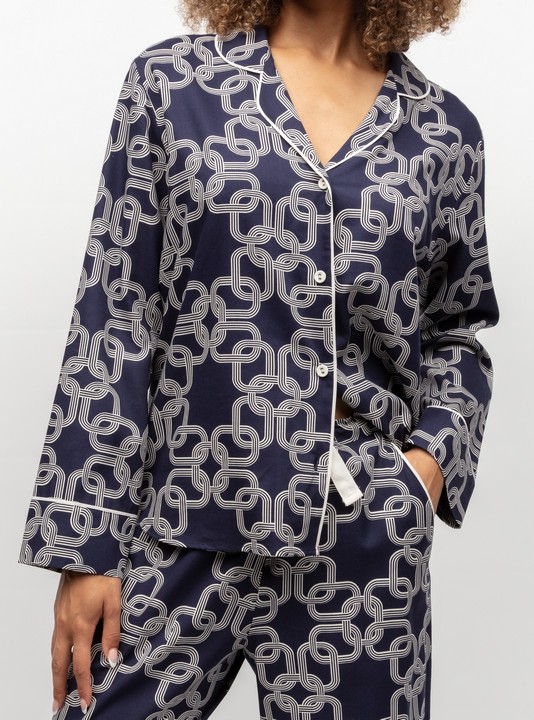 0075-AVERY-NAVY-CHAIN-PRINT-PYJAMA-TOP