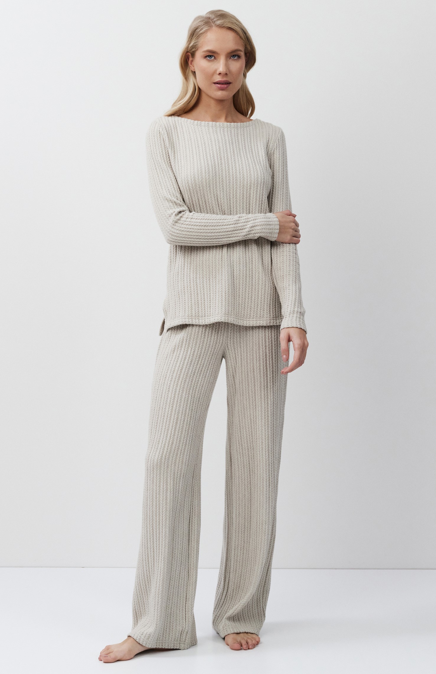 613766-ESTELLE