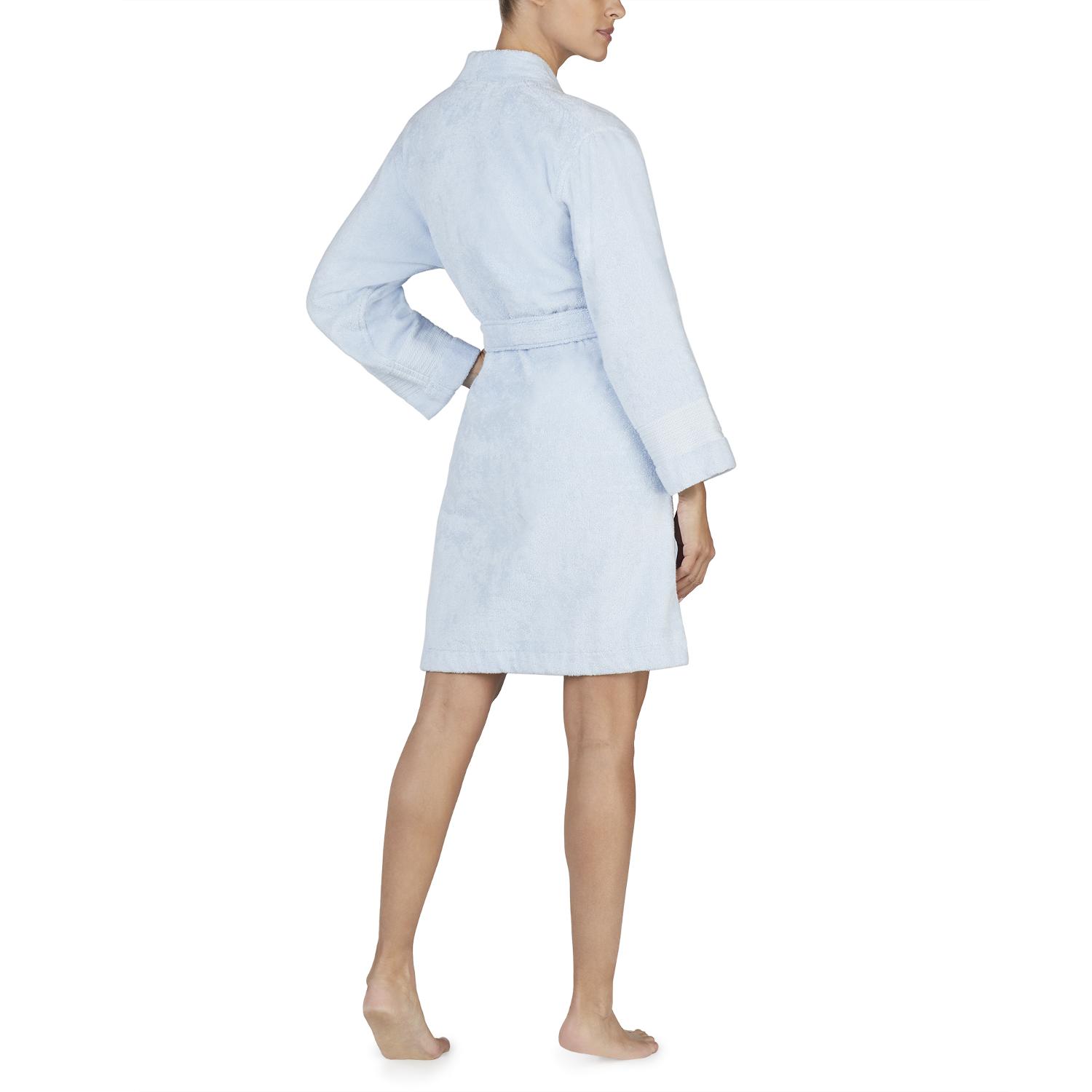 I814414-CORE-GREENWICH-ROBES