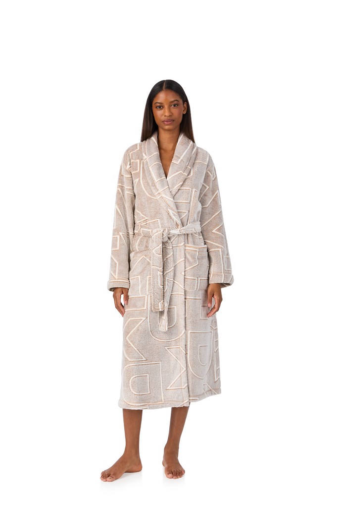 YI00077-SIGNATURE-ROBE