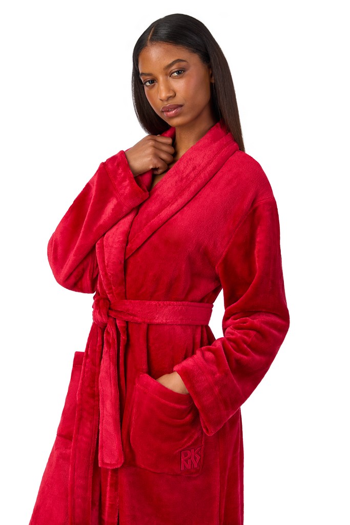 YI00077-SIGNATURE-ROBE