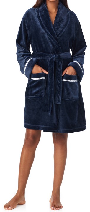 YI10027F-SIGNATURE-ROBE