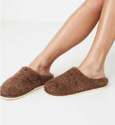 604499-CLEO-SLIPPERS