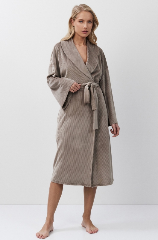 613095-CAPUCINE