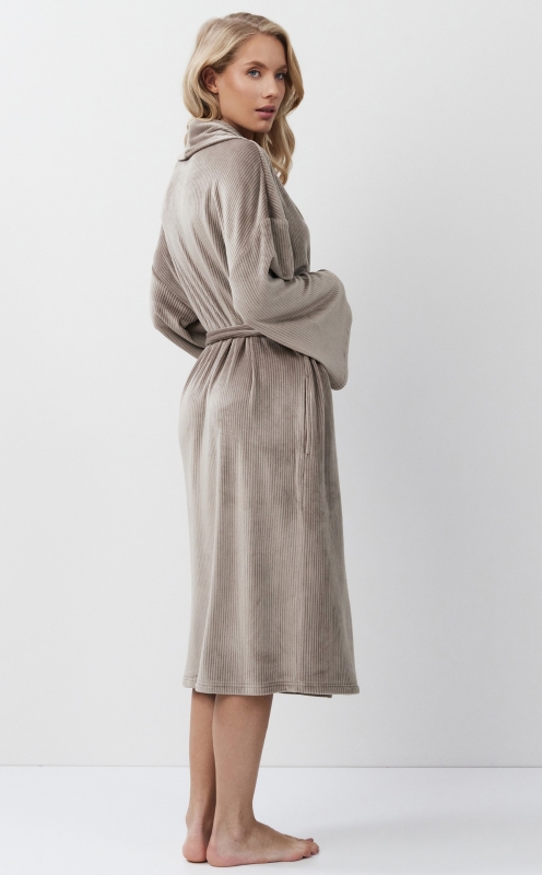 613095-CAPUCINE