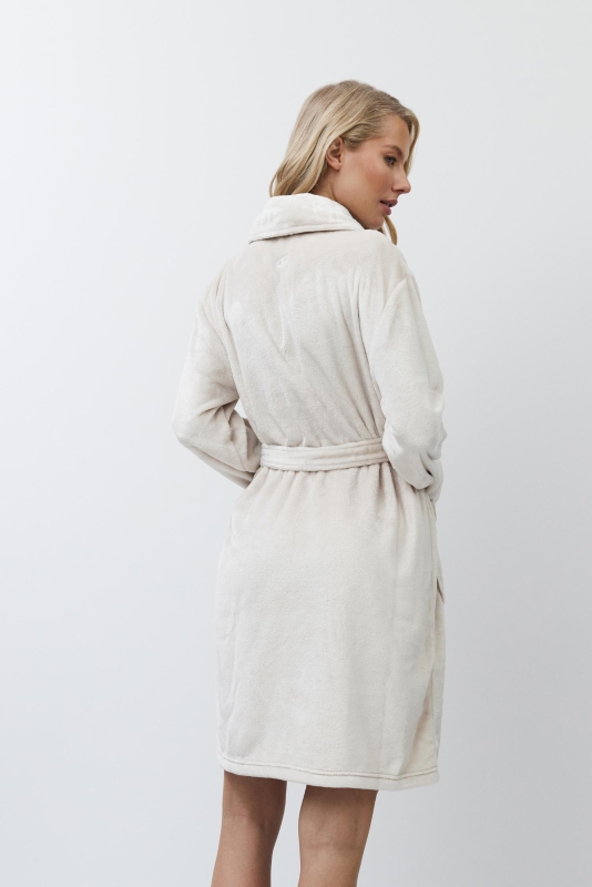 613990-EVA