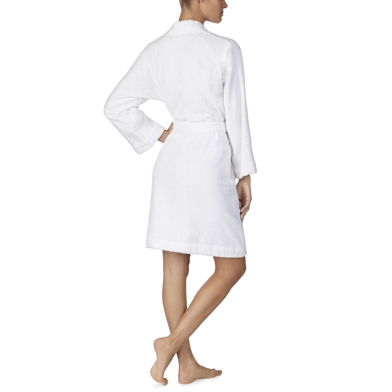 I814414-CORE-GREENWICH-ROBES