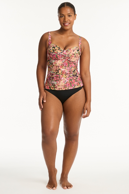TWIST-FRONT-MULTIFIT-SINGLET-TOP